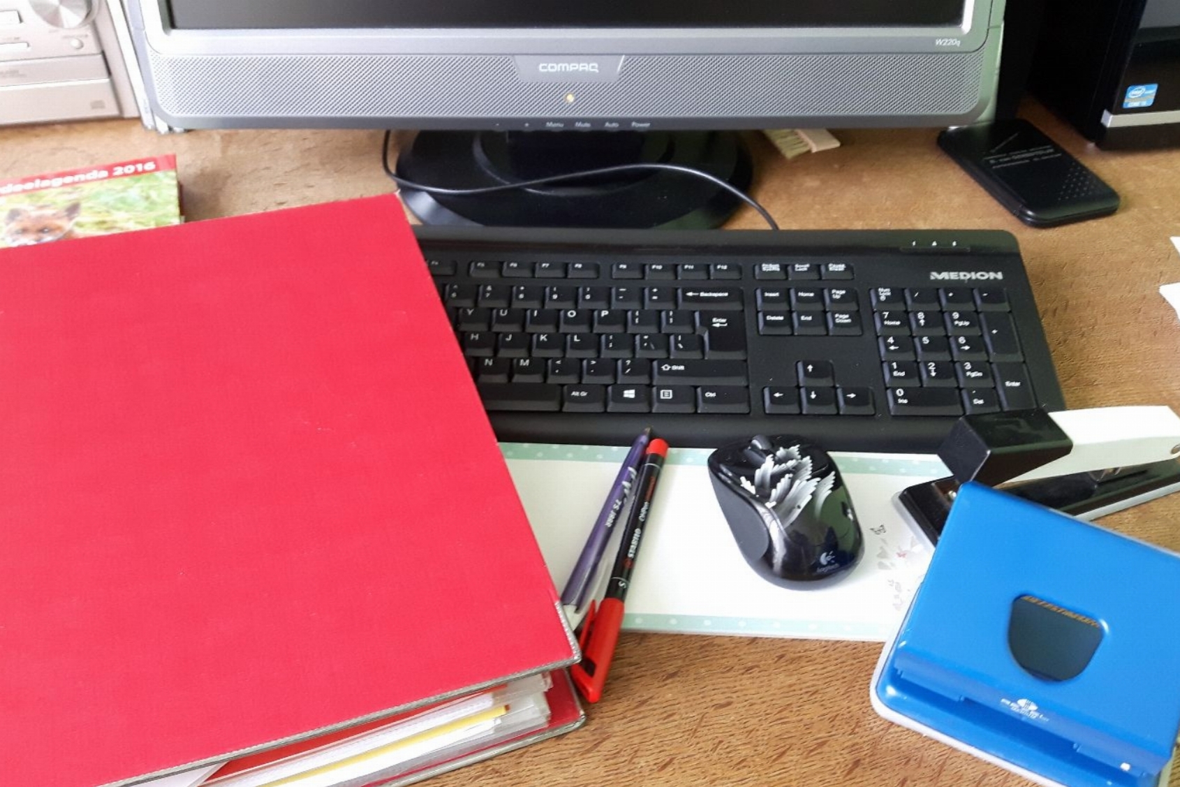 Hennie Helpt Professional Organizer / Opruimcoach